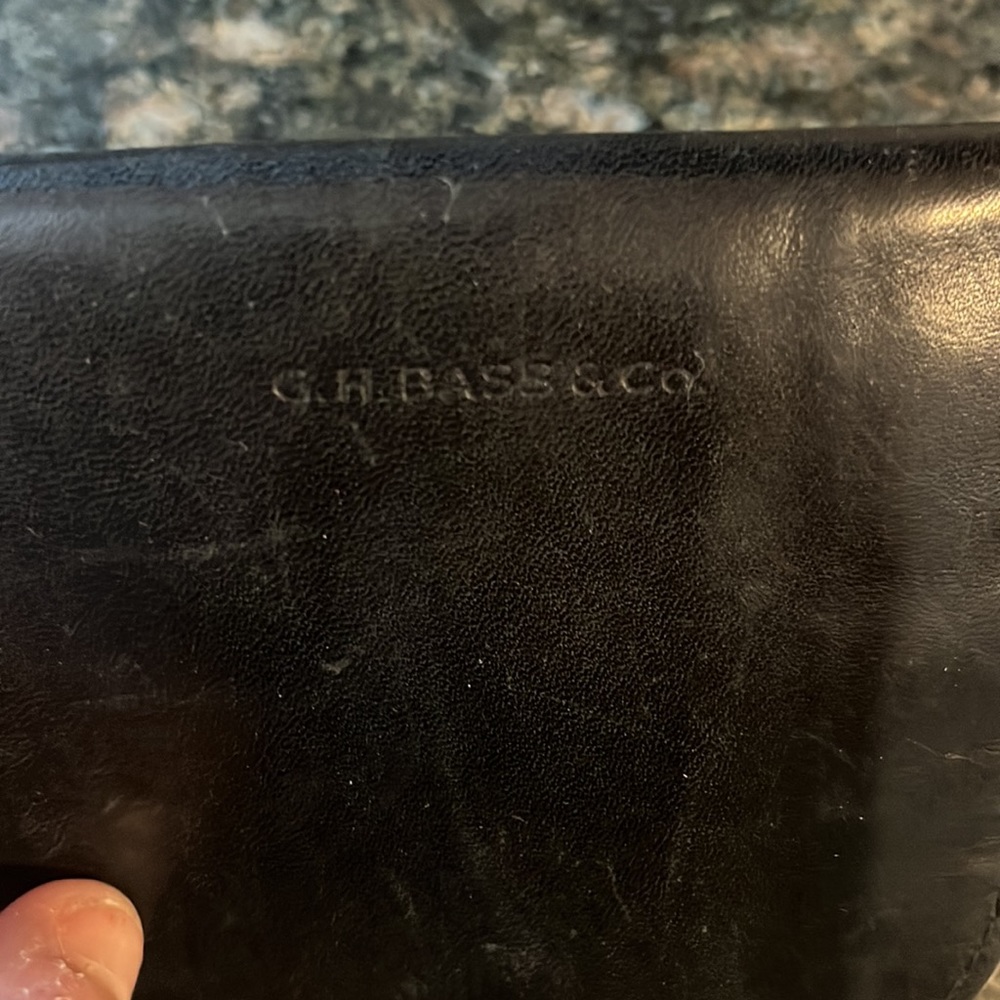 Small Leather Wallet - Picture 5 of 12